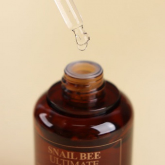 BENTON Rewitalizujące serum z fermentowanym filtratem ze śluzu ślimaka Snail Bee Ultimate Serum