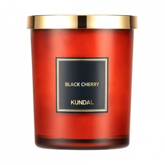 KUNDAL Naturalna świeca sojowa Soy Candle Black Cherry 500g